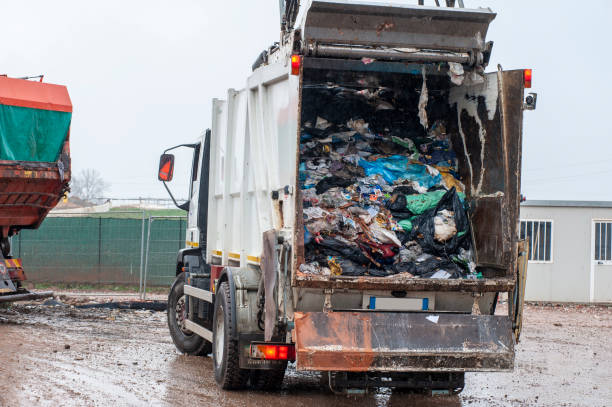 Best Construction Debris Removal  in Bowling Green, VA